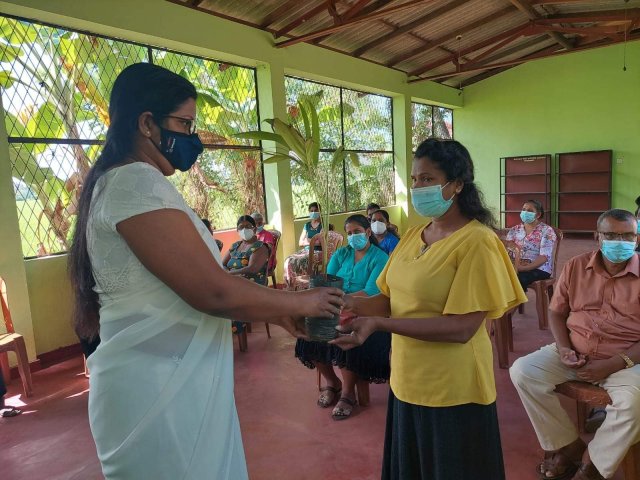 "අයවැයෙන් වැඩ ලක්ෂයක්" - images